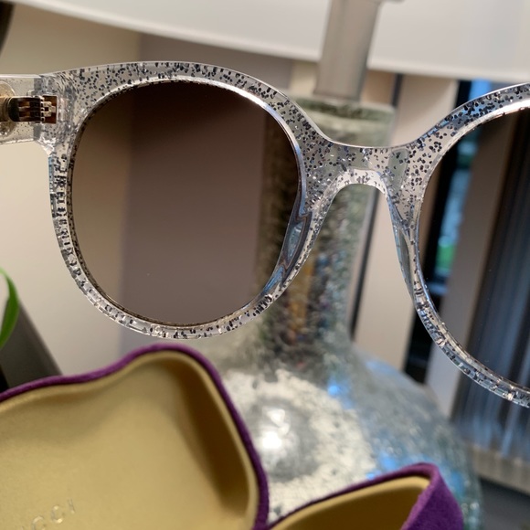 ⛔️SOLD⛔️Authentic Gucci 54 Glitter Round Acetate - Picture 5 of 8